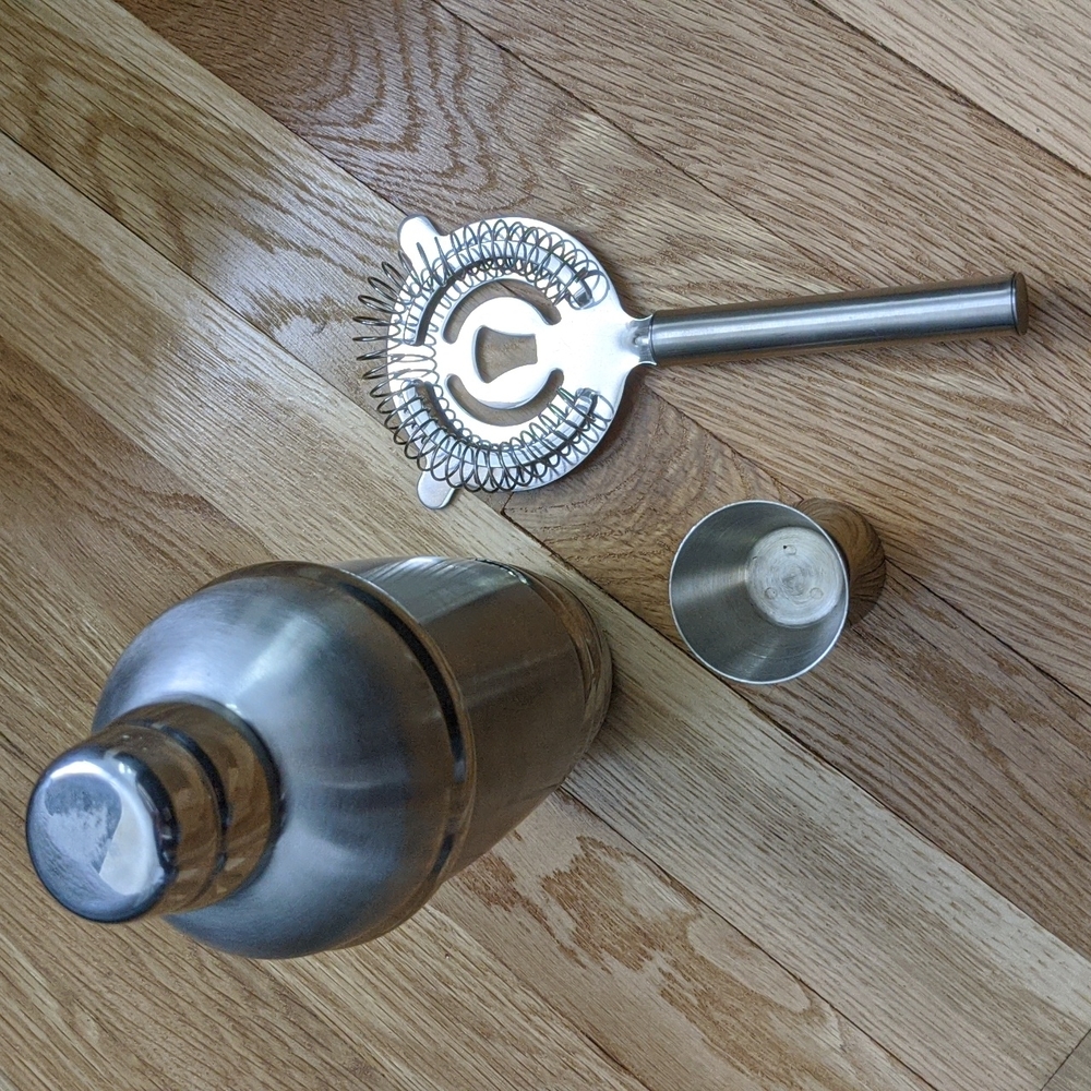 Lenox Tuscany Classics Shaker